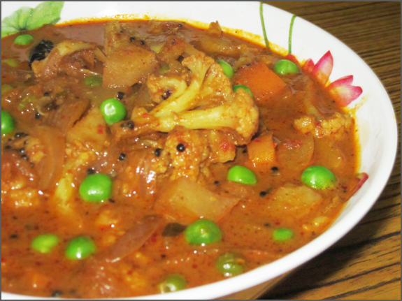 Gobi Semi Gravy - Deli Bite Catering