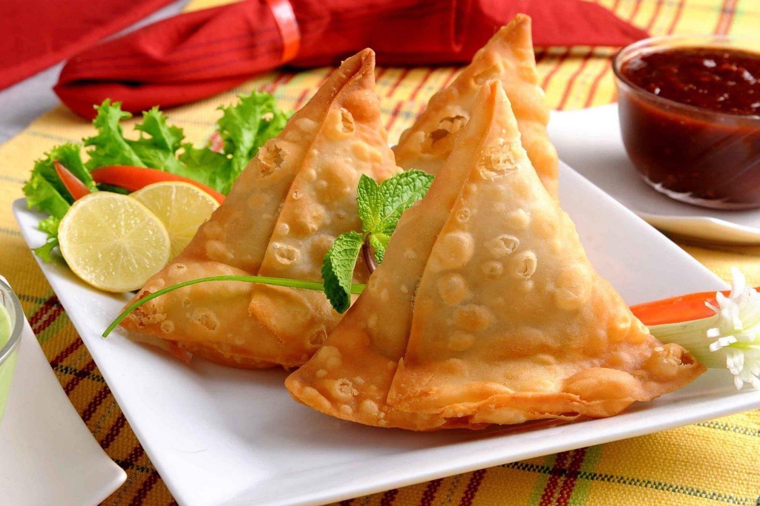 Chicken Mini Samosa