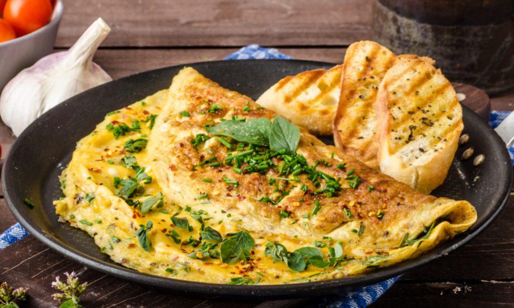 Lee Chicken Masala Omelette